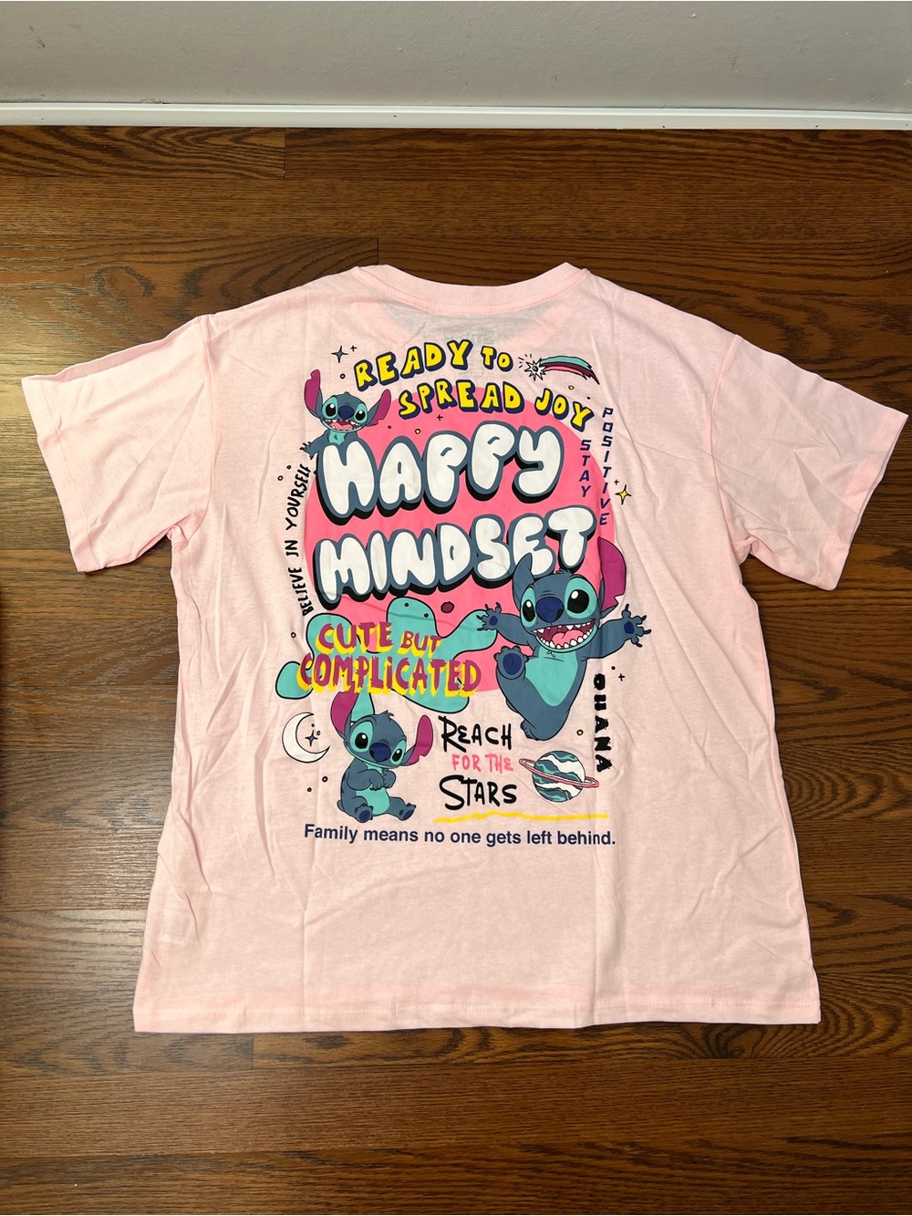 Disney Lilo and Stich Graphic T-Shirt in Vibrant Light Pink size Large